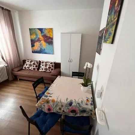 Апартаменты Sunnyapartments Франкфурт-на-Майне